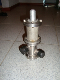 Регулятор давления на газификаторы КВ 7533 000-01(Ду25 мм,Рр 0,1....1,6 МПа)    